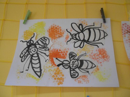 Naše výtvory - včelky v úlu