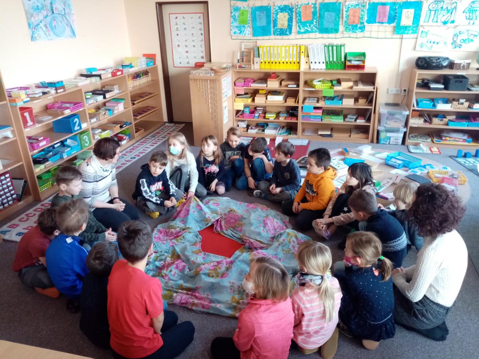 Velké Montessori příběhy v M1