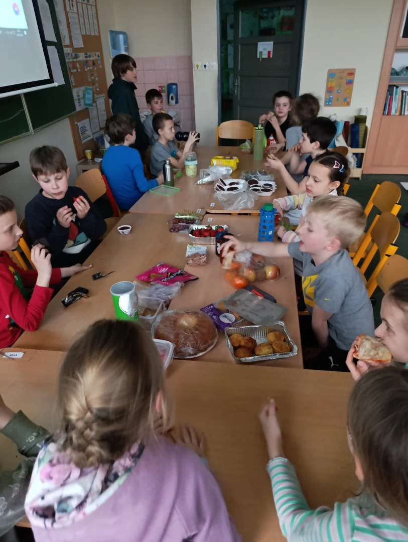 Přespání ve škole